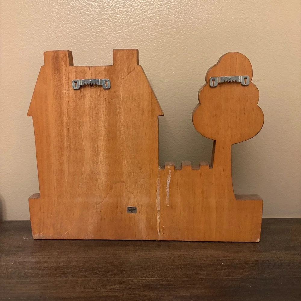 Bratton's Woodcraft Handmade Wooden Wall Key Rack Blue House Folk‎ Art 5 Pegs